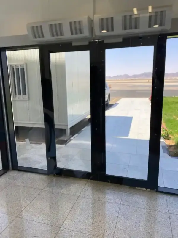 أبواب وقواطع زجاجية سيكوريت - مؤسسة الابتكار للزجاج بجدة